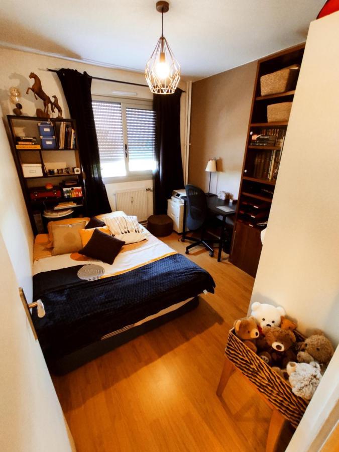 "Home Sweet Home" - 70M2 - Proche Lyon, Eurexpo, Groupama & Matmut Stadium, Ldlc Arena แซ็ง-พรีเยสท์ ภายนอก รูปภาพ